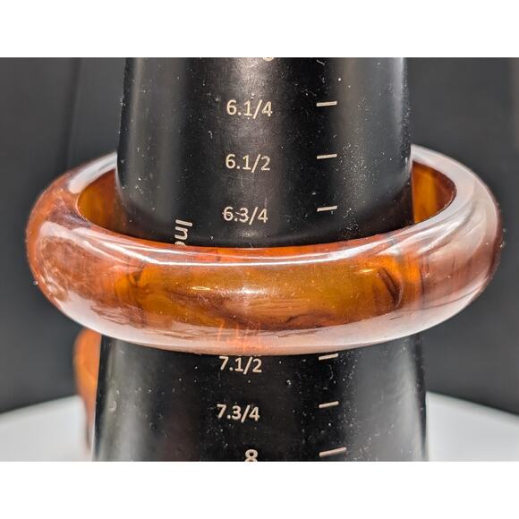 Vintage Rootbeer Bakelite Oval Bangle Bracelet - Picture 5 of 6